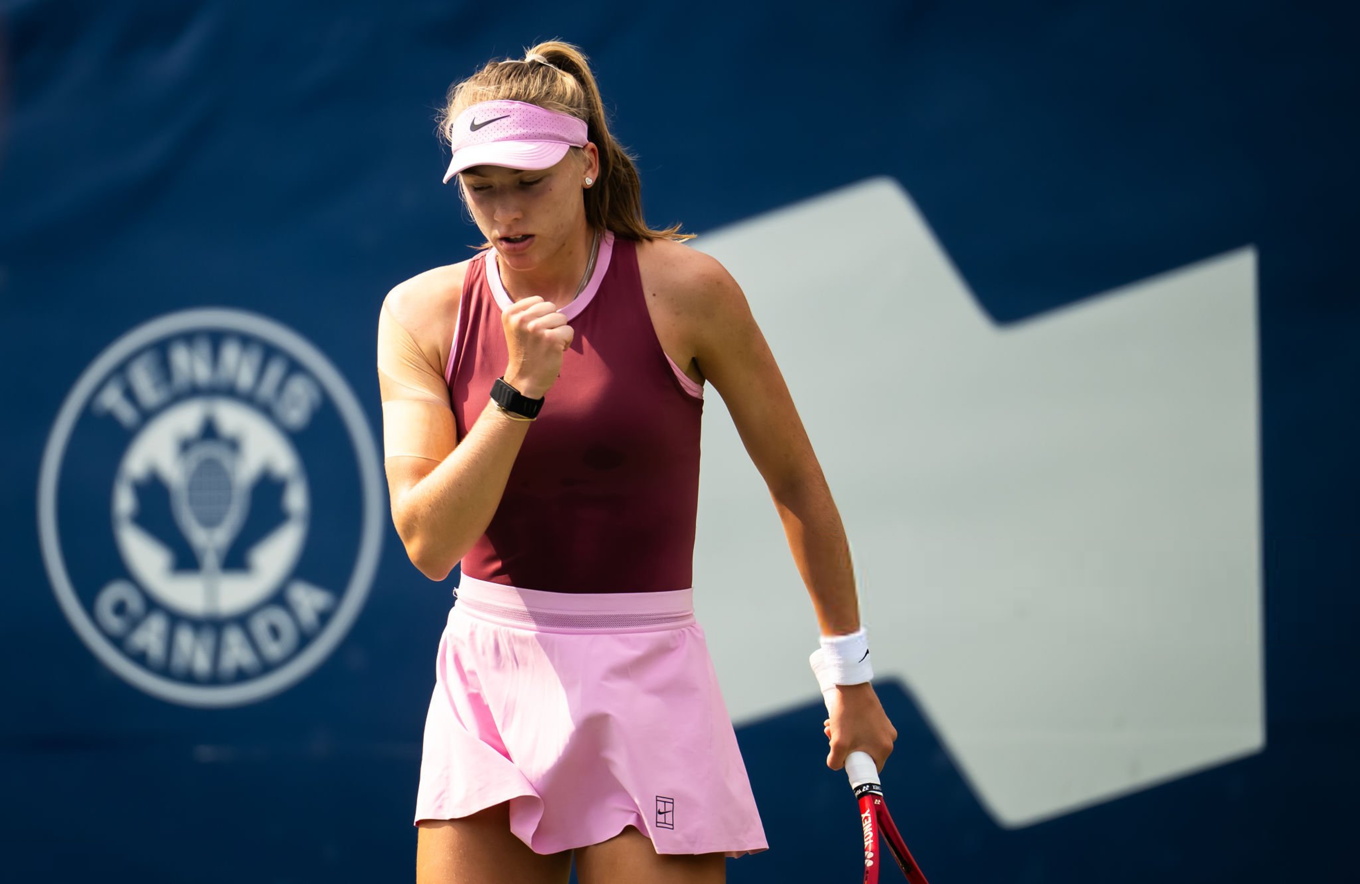 Корнеева обыграла Наварро во втором круге турнира WTA 1000 в Торонто